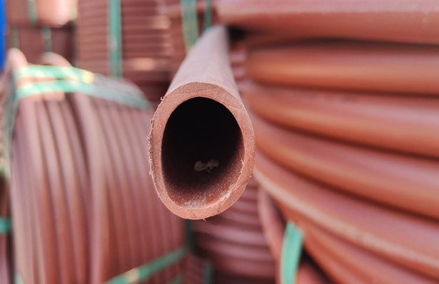 头屯河电力行业使用的RPE阻燃穿线管有哪些标准？